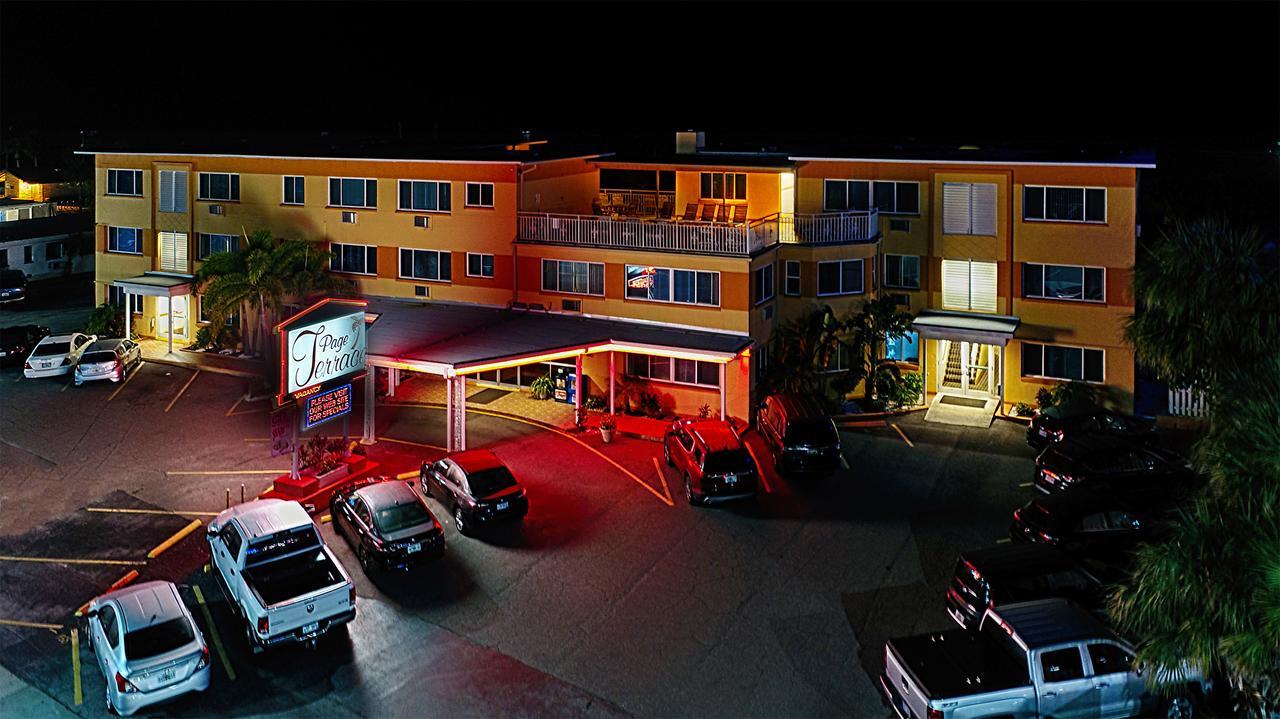Page Terrace Beachfront Hotel St. Pete Beach Luaran gambar